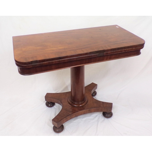 170 - William IV crossbanded mahogany card table with swivel fold-over top, on turned tapering column with... 