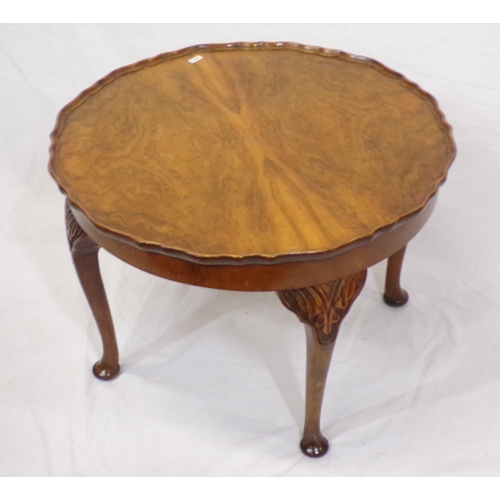 61 - Edwardian mahogany round occasional or coffee table with wavy rim, on foliate carved cabriole legs w... 