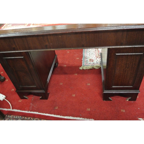 125 - Edwardian pedestal office desk with leatherette inset, three frieze drawers, six pedestal drawers, w... 