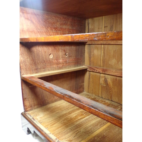 35 - Georgian mahogany chest of three drawers, the drawers with brass drop handles, on bracket feet