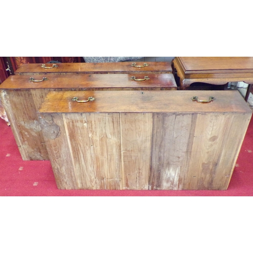 35 - Georgian mahogany chest of three drawers, the drawers with brass drop handles, on bracket feet