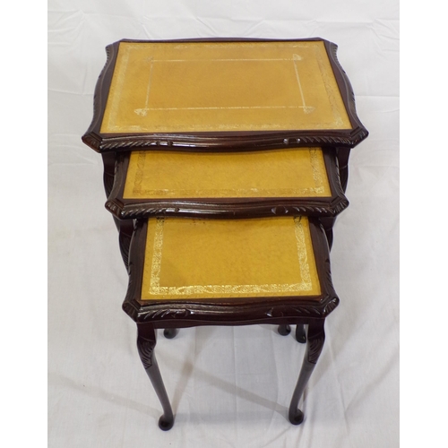 64 - Edwardian design nest of three serpentine tables with leatherette insets, on cabriole legs with pad ... 