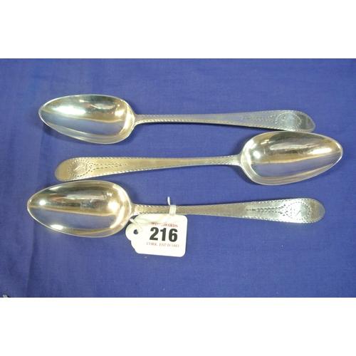 216 - Pair of cast iron skillet pots with shaped handles and legs