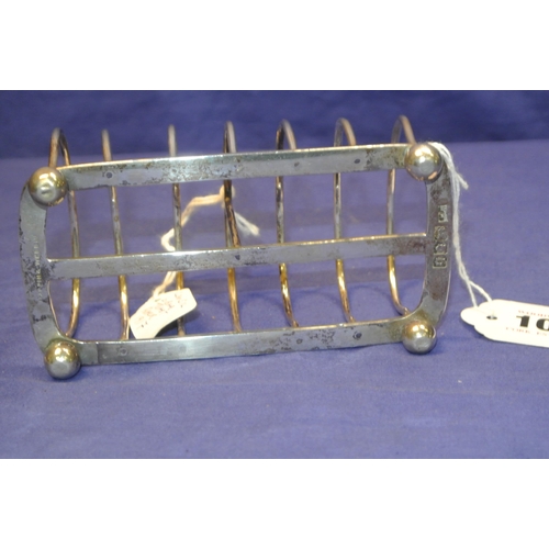 100 - Edward VII London silver 6 bar toast rack, 1917, hight 9x13x7cm