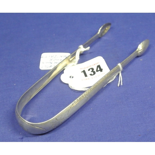 134 - Irish George III silver bright cut ice or sugar tongs by Benjamin Taite c. 1790  16cm