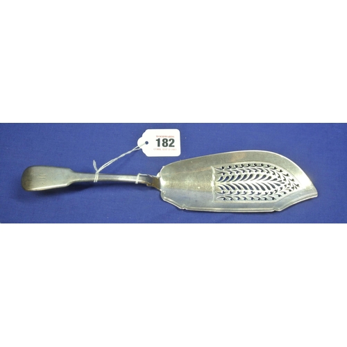 182 - George III London silver fish slice with crested fiddle pattern handle, by Richard Turner, 1817, 31c... 