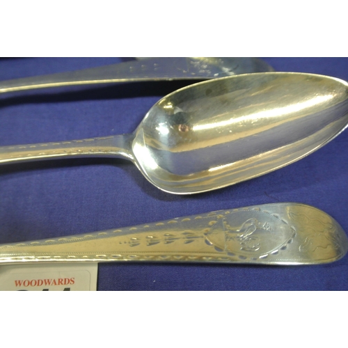 211 - Set of five Irish silver bright cut serving spoons by John Dalrymple, Dublin 1791, 24cm, 366g