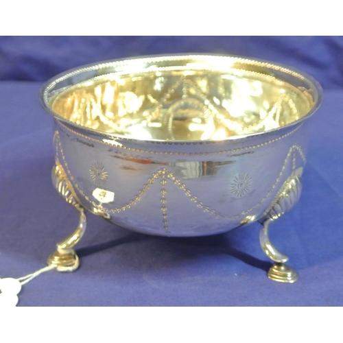 239 - Irish silver round sugar bowl with double beaded rim, crested, with ribbon and star decoration, shel... 