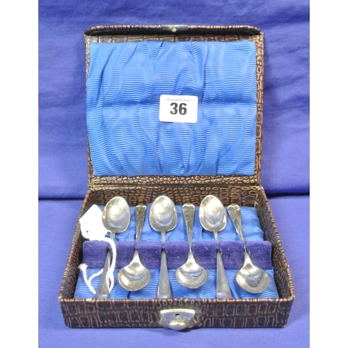 36 - Set of 6 English silver coffee spoons in case, Sheffield 1922