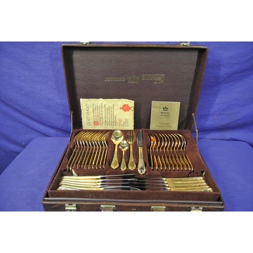 300 - Bestecke Solingen 69-piece gold plated chrome nickel steel canteen of cutlery in fitted case