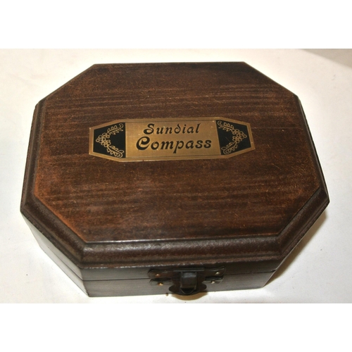 133 - Edwardian style brass sundial compass with folding gnomen, in presentation case
