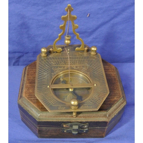 133 - Edwardian style brass sundial compass with folding gnomen, in presentation case