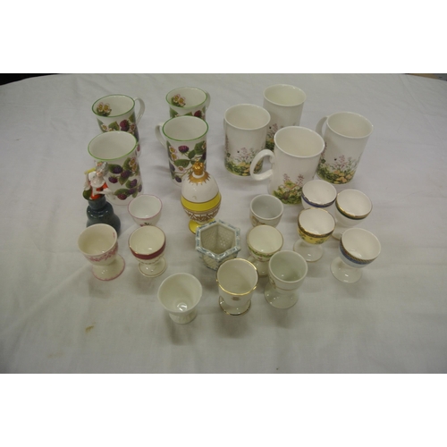10 - Assorted lot of porcelain, etc in box
