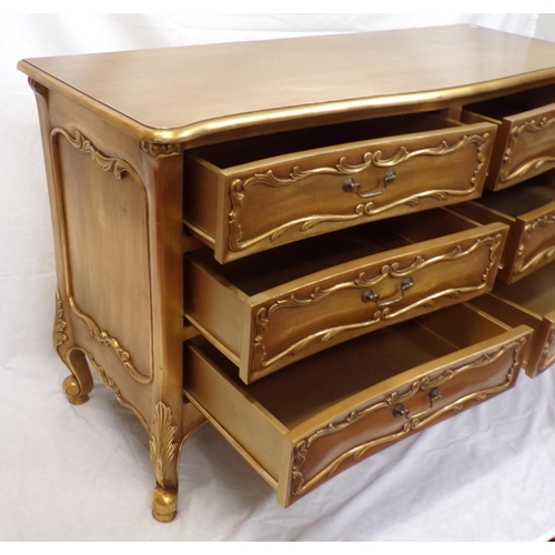 15 - French style serpentine fronted chest of six drawers and two matching bedside chests with drop handl... 