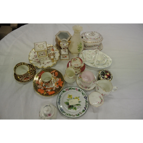 3 - Assorted lot of porcelain, etc in box