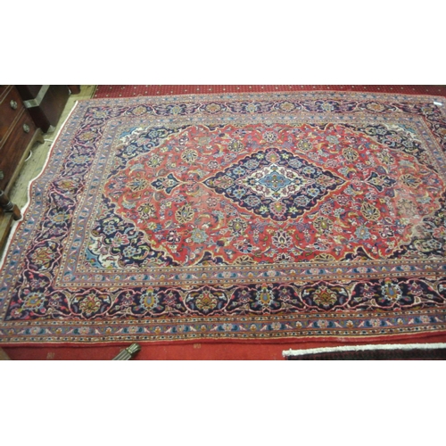 42 - Red ground Persian Kashan carpet traditional design 290x198cm