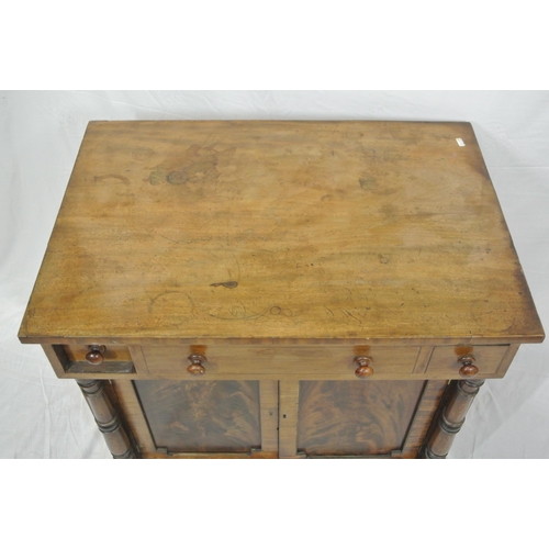 61 - Victorian mahogany washstand with lift-up lid, sectioned interior, pull-up vanity mirror, two side d... 