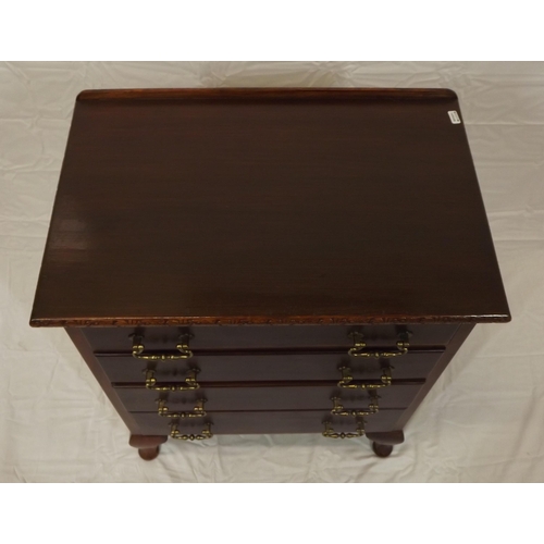 15 - Edwardian style mahogany small chest of four drawers with brass drop handles, on cabriole legs