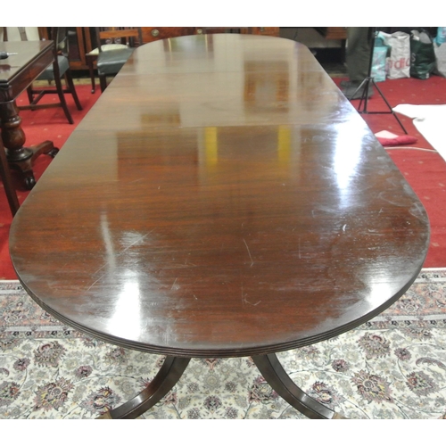 200 - Edwardian mahogany triple pillar D-end dining table with extra leaf, reeded borders, on baluster tur... 