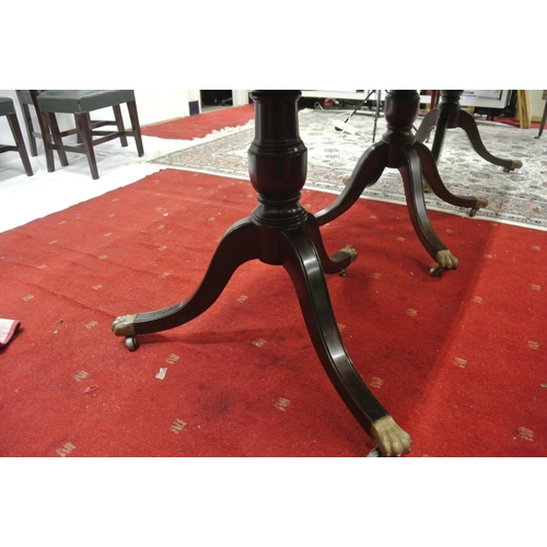 200 - Edwardian mahogany triple pillar D-end dining table with extra leaf, reeded borders, on baluster tur... 