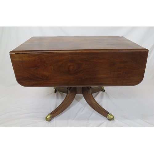 50 - Georgian mahogany centre or library table with drop leaves, rounded borders, pull-out supports, on b... 