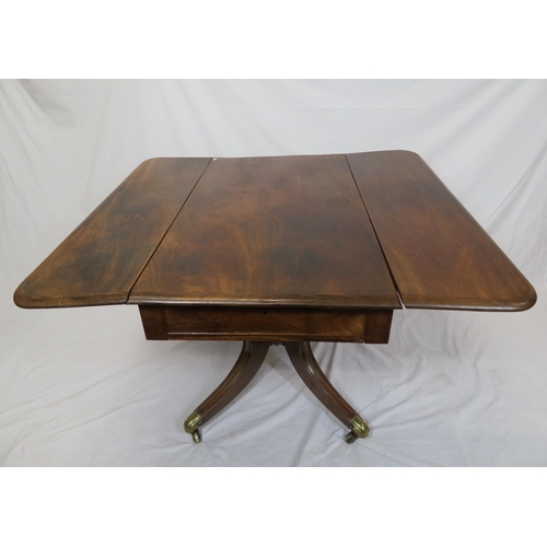 50 - Georgian mahogany centre or library table with drop leaves, rounded borders, pull-out supports, on b... 