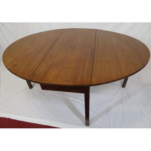 80 - Victorian mahogany Pembroke table with D-shaped drop leaves, pull-out gateleg supports, on chamfered... 