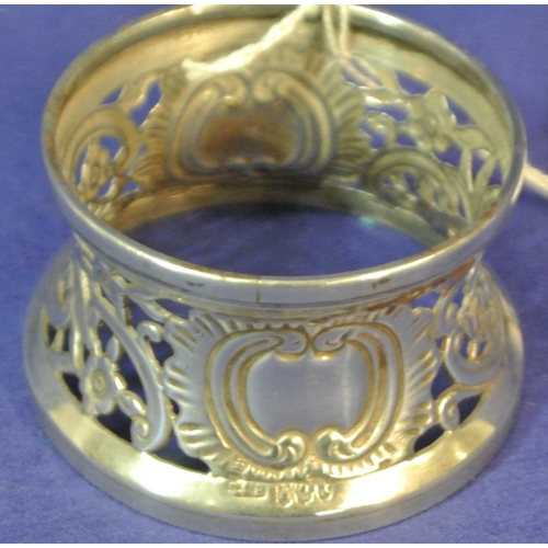 257 - Miniature Irish silver dish ring by Samuel Le Bas, Dublin 1893  H 3.5 cm  D 6cm X 5cm   36g