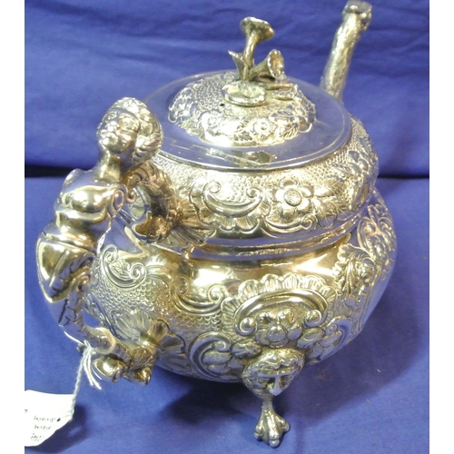 261 - Irish silver George III teapot of double circular form profusely chased and decorated with scrolls a... 