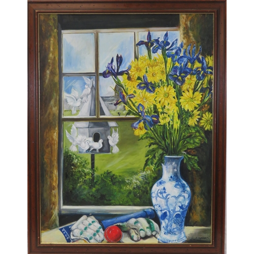 325 - Peg McCarthy 'Still life study of bowl of flowers' oil on canvas 35x24cm signed