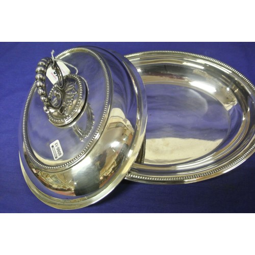 12 - Silverplated entree dish with cover and detachable handle with beaded decoration