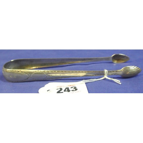 276 - Irish silver sugar tongs with fiddle pattern handle by Richard Garde, Cork c 1834, 16cm, 52g