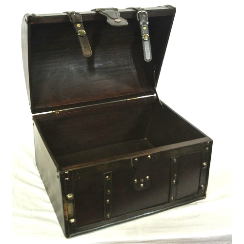 13 - Cased domed timber travelling case with clasps