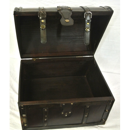 13 - Cased domed timber travelling case with clasps