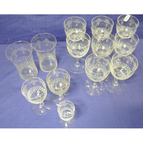 6 - Assorted lot of Edwardian etched glasses with foliate decoration