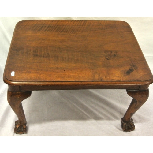 89 - Victorian mahogany coffee or occasional table with cabriole legs, claw on ball feet