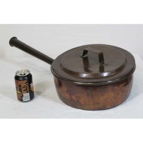 27 - Victorian style copper pot with lid and handle