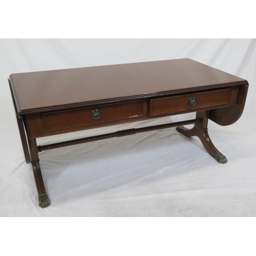 39 - Edwardian mahogany oblong coffee table with drop leaves, reeded borders, pull-out supports, on reede... 