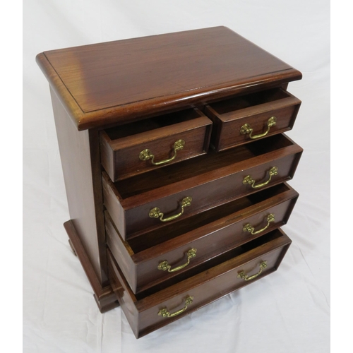 44 - Edwardian style small chest of two short & three long drawers with brass drop handles, on bracket fe... 