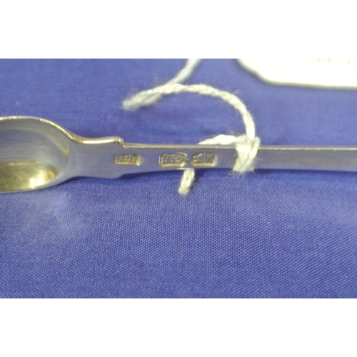 220 - Irish silver George III ice cube or sugar tongs of plain form with oval grips, by Richard Sawyer, Du... 