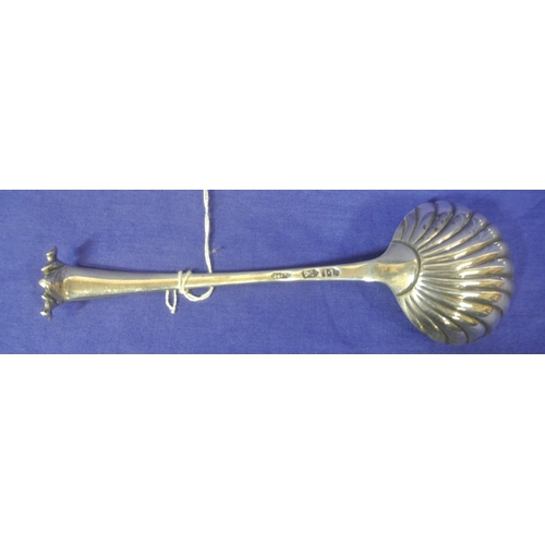 243 - Irish silver ladle with onslow handle and shell bowl, by John Laughlin, Dublin 1770. 17cm, 42g