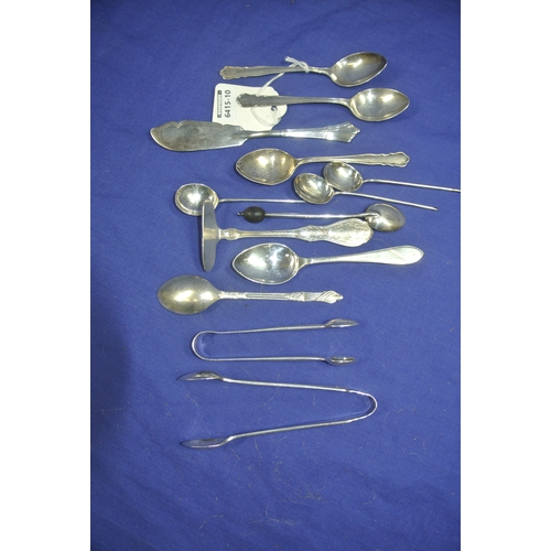 39 - Assorted lot of silver spoons, pusher, etc
159g