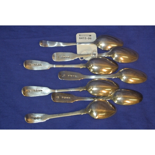 62 - Set of 6 London silver teaspoons with fiddle pattern handles, various makers and dates.  133g