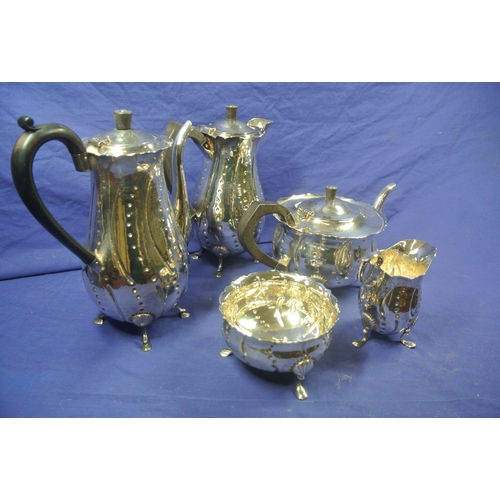 300 - Irish silver 5 piece tea service of baluster form, with wavy rims, beaded decoration, shaped handles... 