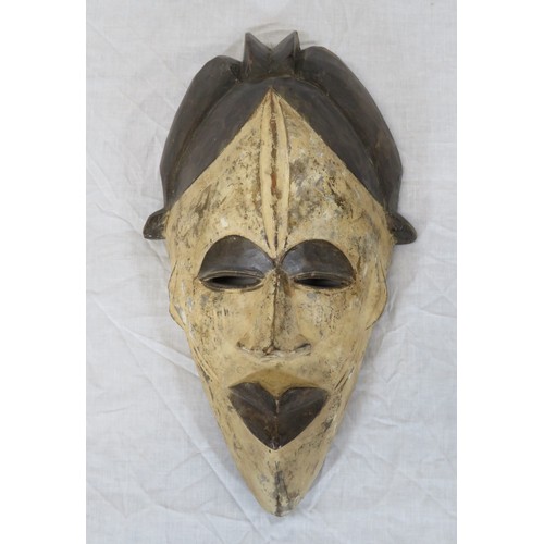 27 - Two African tribal masks