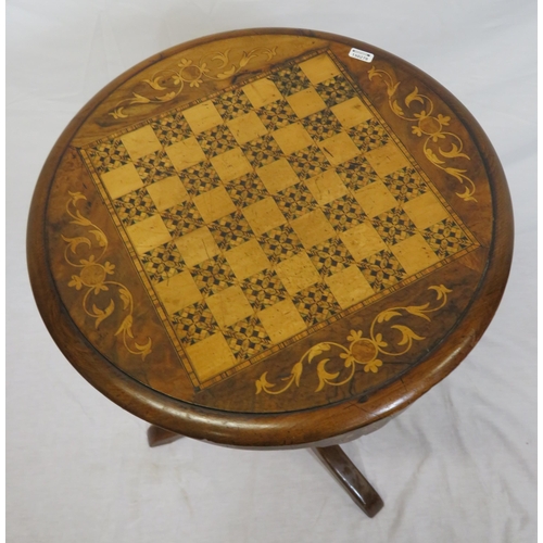 196 - William IV inlaid walnut round sewing or work table with chessboard & foliate inlay, sectioned inter... 