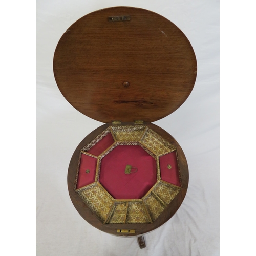 196 - William IV inlaid walnut round sewing or work table with chessboard & foliate inlay, sectioned inter... 