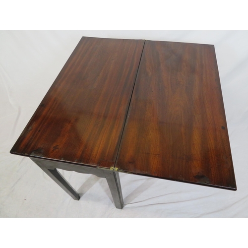 75 - Georgian mahogany tea table with fold-over top, pull-out gateleg support, drawer under with brass dr... 