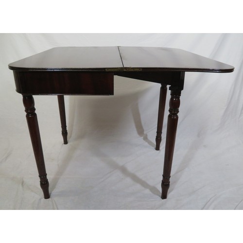 179 - Victorian mahogany tea table with fold-out top, gateleg support, reeded borders, on turned tapering ... 