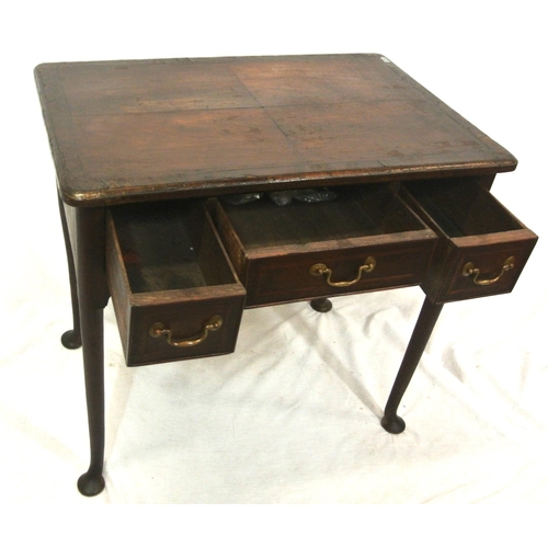 116 - Georgian inlaid & crossbanded mahogany lowboy desk with rounded corners, three frieze drawers with b... 